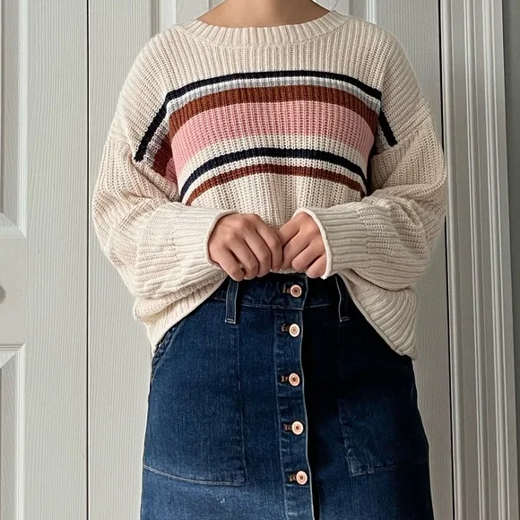 American Eagle Sweater - Picture 1 of 6